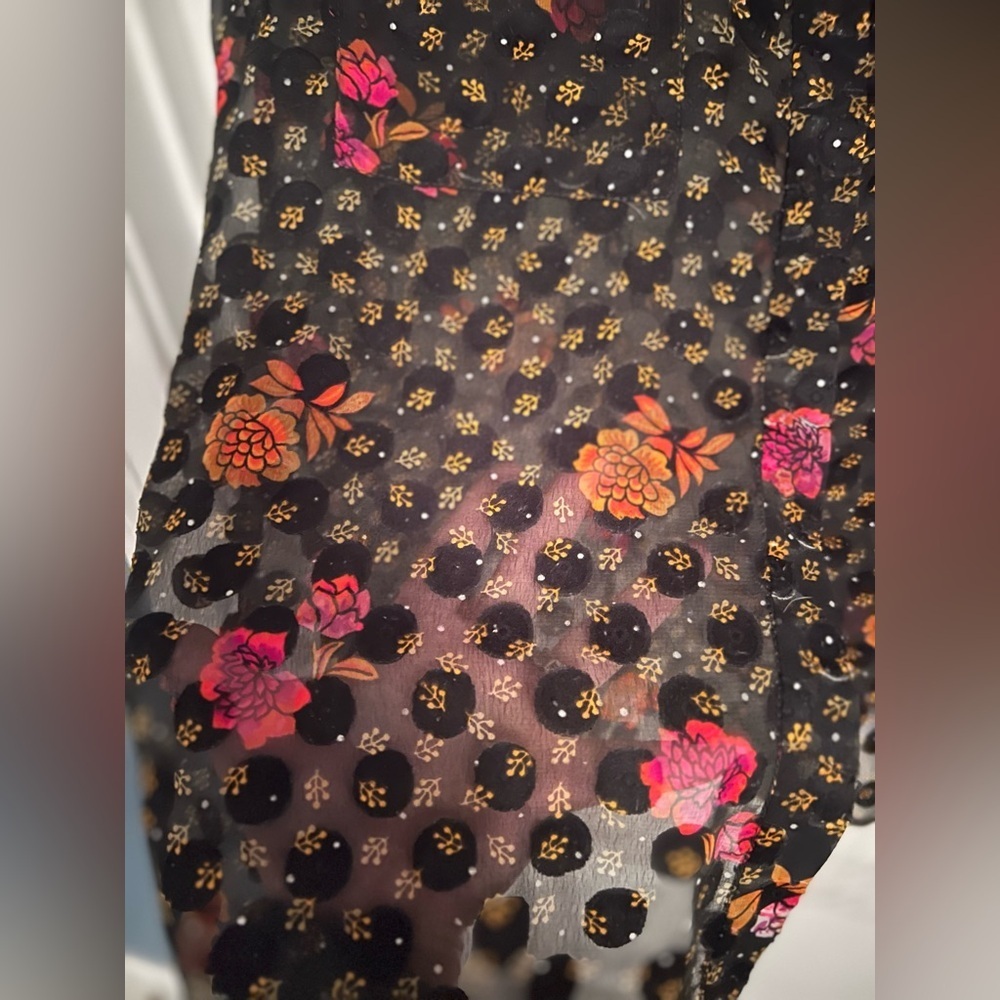 LOFT Embossed Polka Dot Blouse - Picture 5 of 6